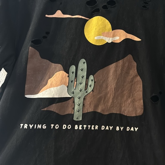 Vibe N’ desert graphic tee size XL - Picture 2 of 5